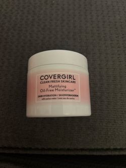 New Covergirl clean fresh skincare mattifying oil free moisturizer