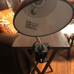 Portable Lamp ( Clips to Bed) $10