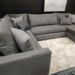 Brand New Byers Market "LUX" Collection Dream Lead 3pc Super Sectionals