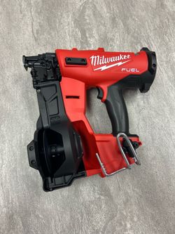 Milwaukee M18 Fuel Coil Roofing nailer brand new nueva