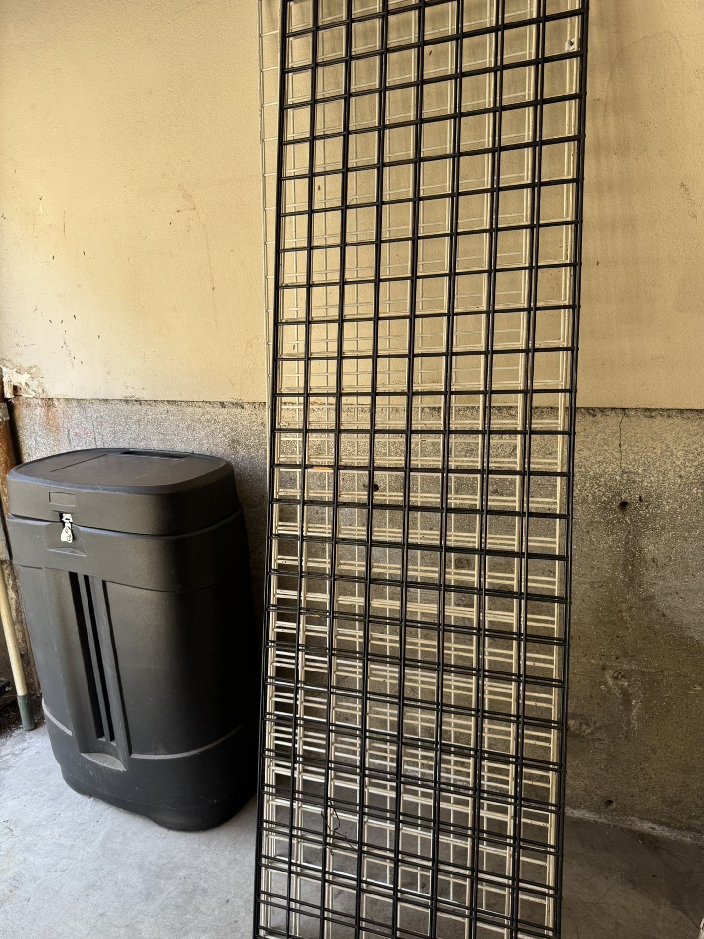 Grid Walls