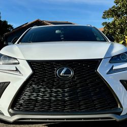 LEXUS NX300 F-Sport 4D
