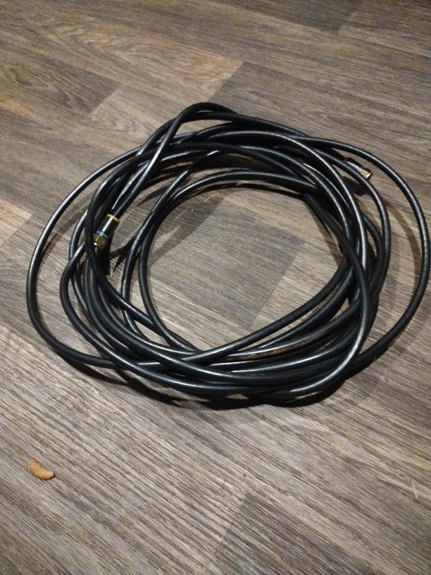 Coaxial Cable 25 Ft Heavy Cable And High Quality Ends Like New Condition 
