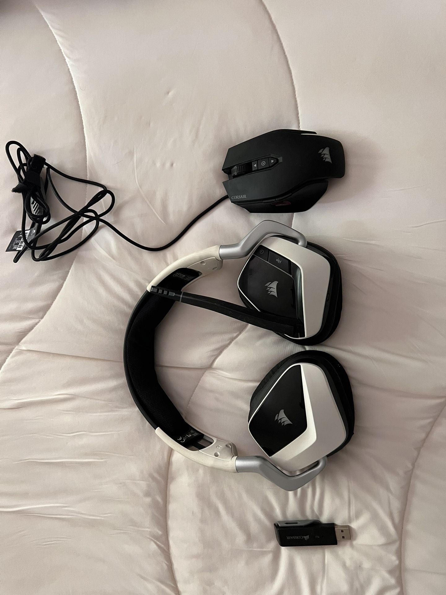 Corsair Wireless Headset And M65 Pro Mouse.