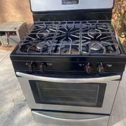 Frijidaire Propane Gas Stove