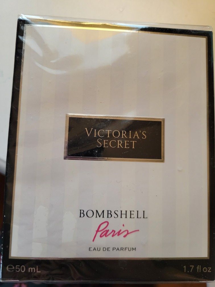 Victoria's Secret Bombshell Paris Perfume 