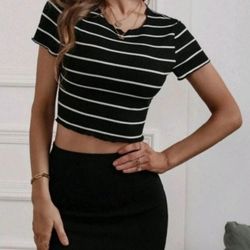 Crop Top And Skirt Set. Size Large.