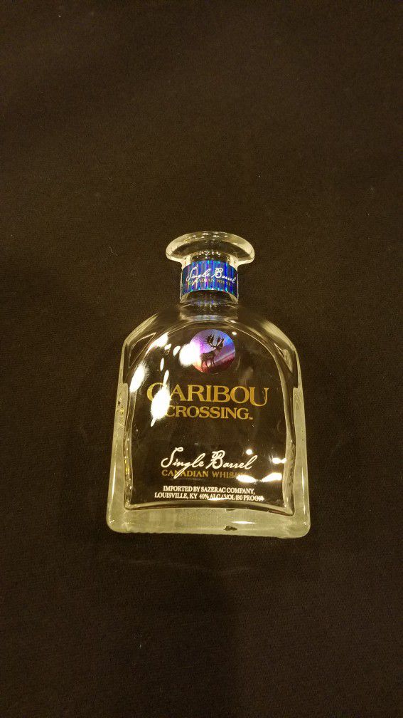 Ashtray Caribou Crossing bourbon bottle FRONT