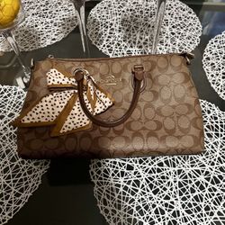 Coach Satchel Purse 