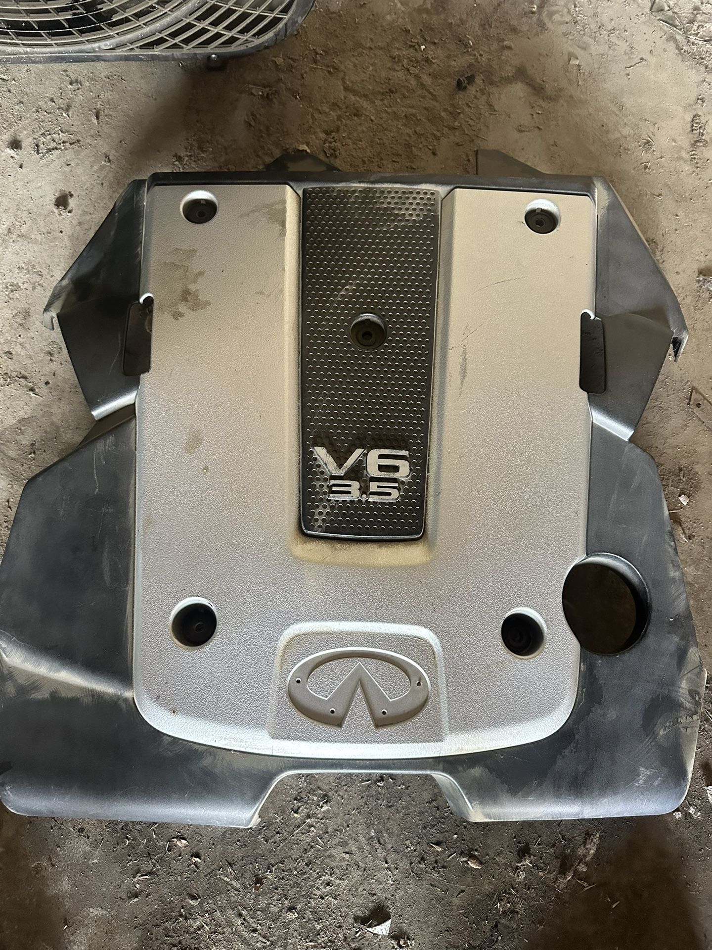 07-08 Infiniti G35 Sedan OEM Engine Cover
