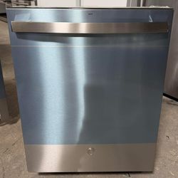 NEW GE 24" Top Control Built-In Plastic Tub Dishwasher with 3rd Rack+Sanitize Cycle