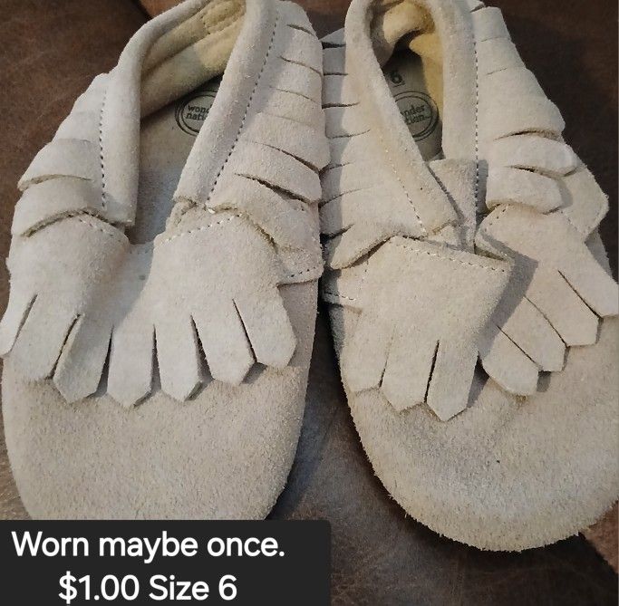 Girls Toddlers Size 6 Dress Shoes