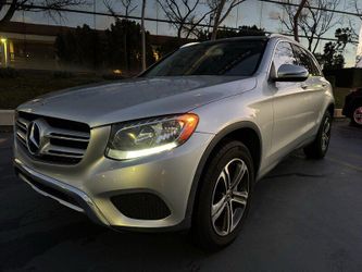 2017 Mercedes-Benz GLC 300