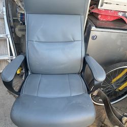 Vendo todos estos artículos por 500