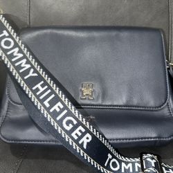 Hilfiger Strap Shoulder Bag