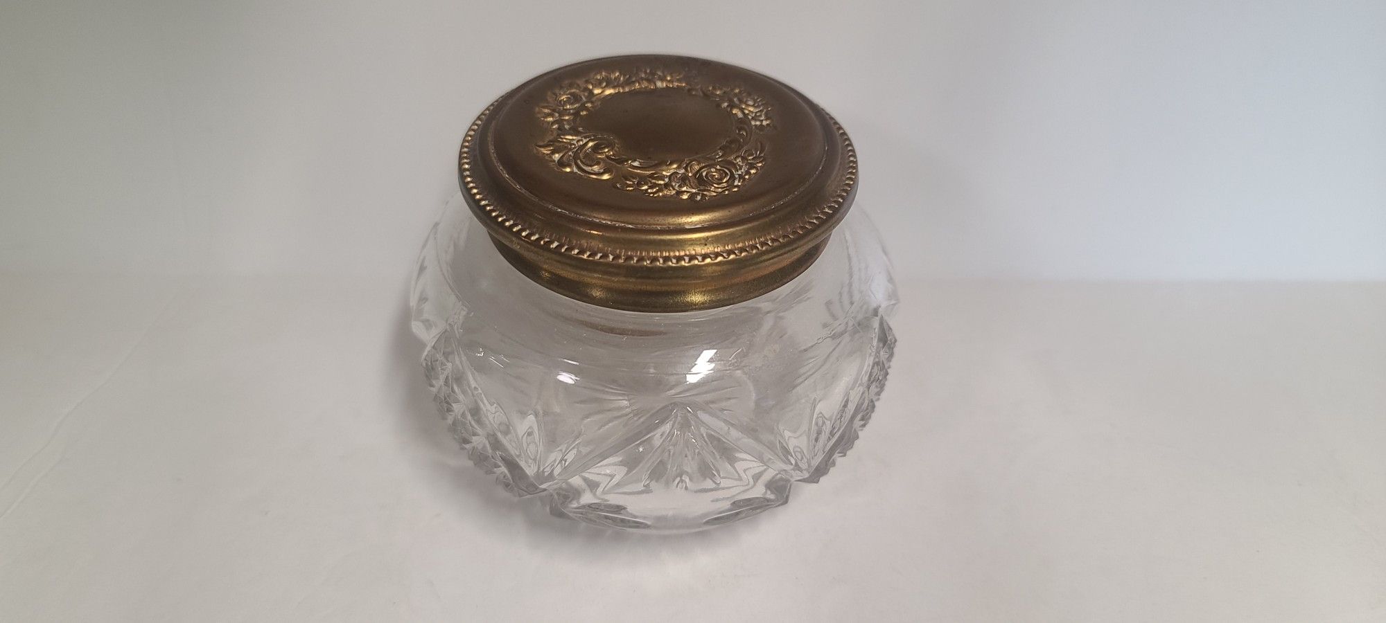 Beautiful Vintage Pressed Glass Trinket Jar/ Powder Jar