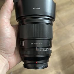 Viltrox AF 75mm  f1.2  XF PRO Fuji Lens