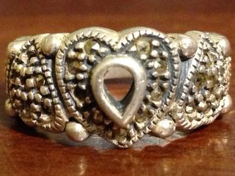Vintage sterling silver heart ring size 5 1/2 grams 7.1
