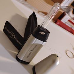 SteriPEN Traveler// UV light water purifier