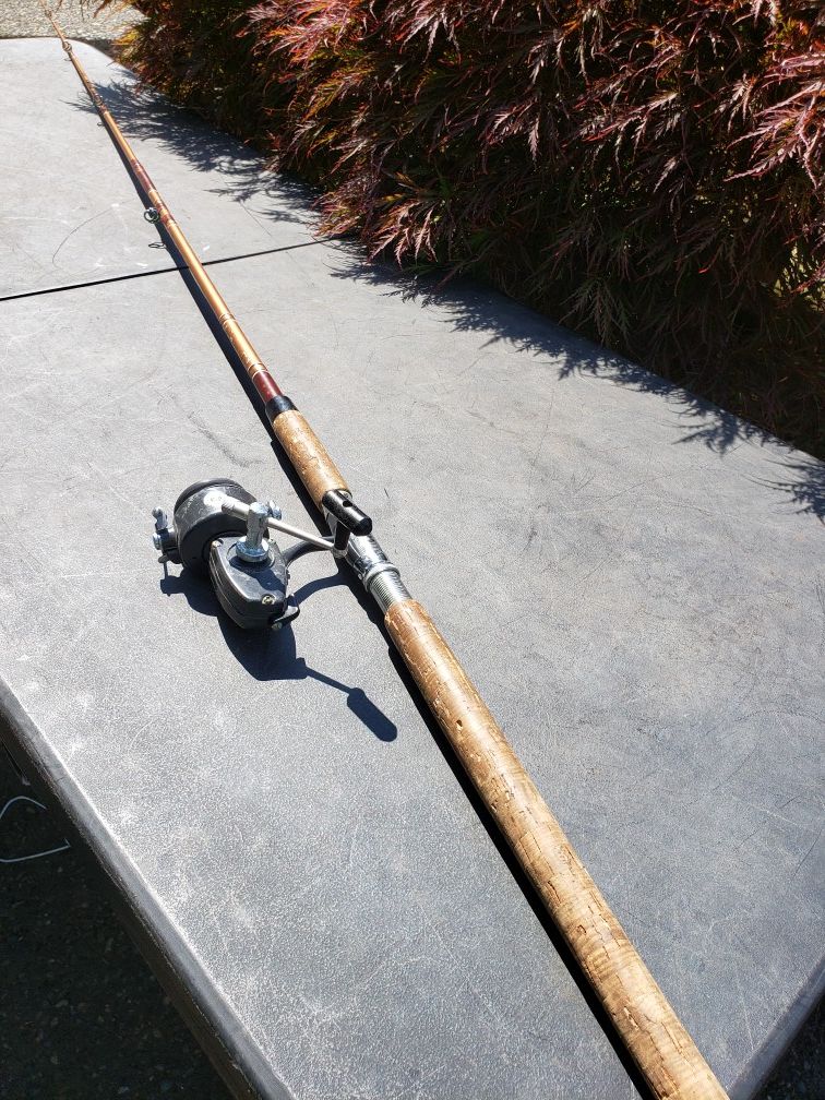 Vintage fishing pole with Zebco reel