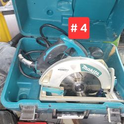 Makitta Circular saw with Case Like New 