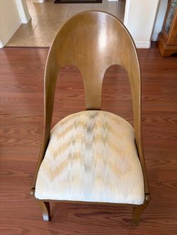 Mid-century modern wooden spoon-back accent chair