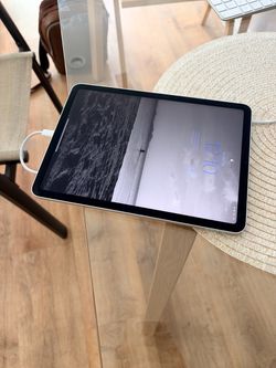 iPad Air 4th Gen – 256GB, Wi-Fi, Silver