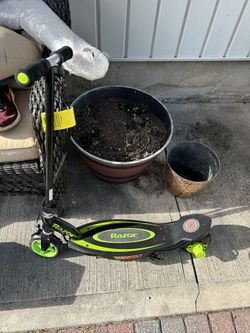 Razor Scooter Electric E90 Power Core 
