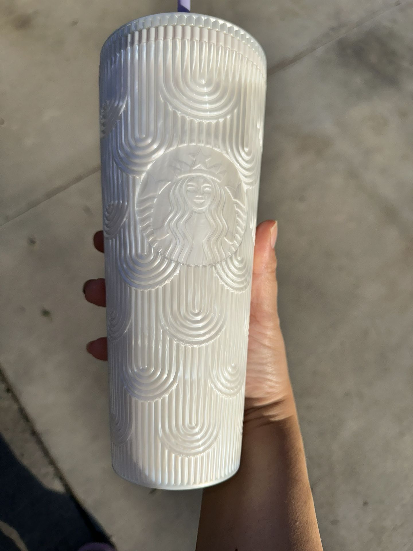 Starbucks Spring 2023 Citrus Color Changing Swirl Straw Topper Venti cup  Tumbler for Sale in Rancho Cucamonga, CA - OfferUp