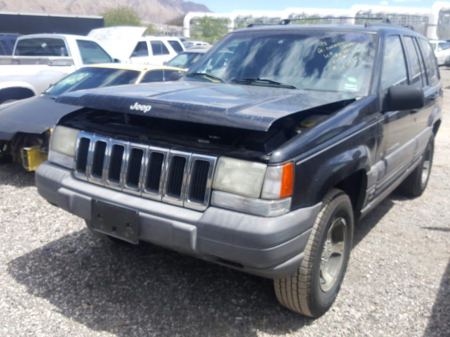 1998 Jeep Cherokee @ U-Pull Auto Parts 047567