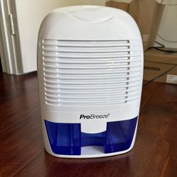 ProBreeze 1.5L Dehumidifier 