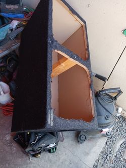 15 square speakers