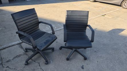 Rolling Chairs