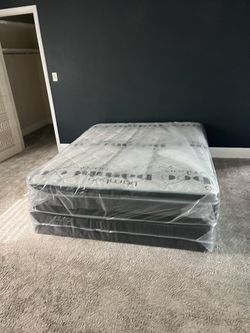 New queen pillowtop mattress + box spring