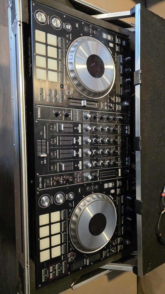 PIONEER DDJ-SZ2