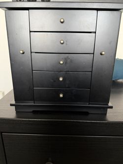 Jewelry Box/organizer