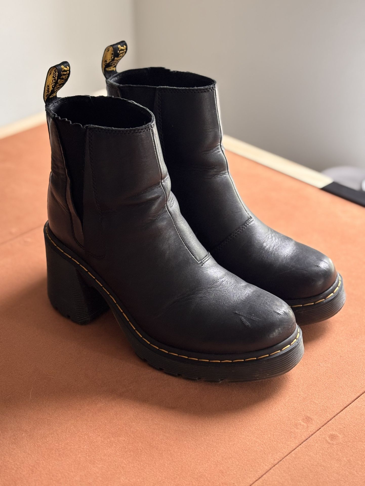 Dr. Marten Spence Chelsea Boot Size 11
