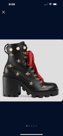Women Gucci Boots Size 9