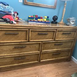 Dresser and Nightstand Set 