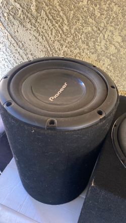 Pioneer sub 12