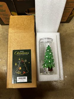 Cute Christmas Tree Glasses Cups Gifts for Women,Teacher,Friends,Kids,Hostess,Xmas Party Decoration 16oz Coffee Drinking Cups Mug with Lid and Straw C