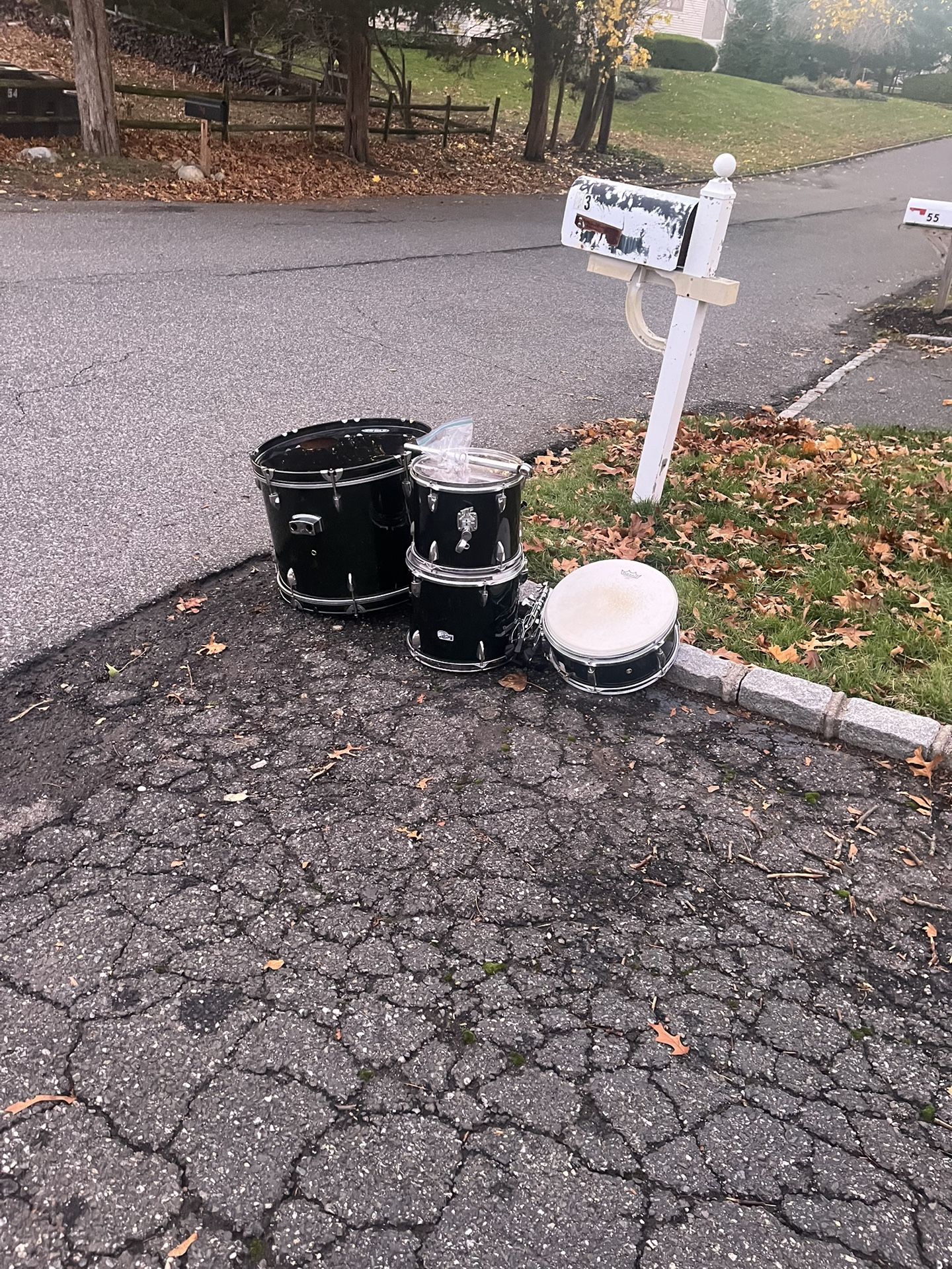 Tama , Rhythm Art Drum Set