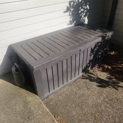 Pool Storage 