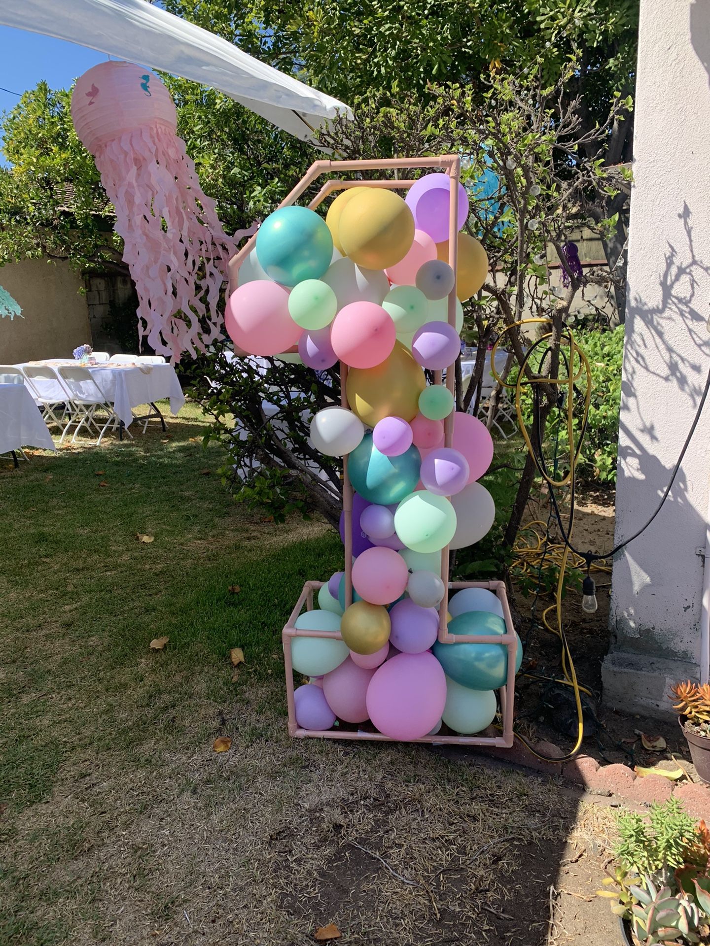 Balloon Stand 