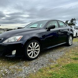 2006 Lexus IS Great Commuter Car ! 