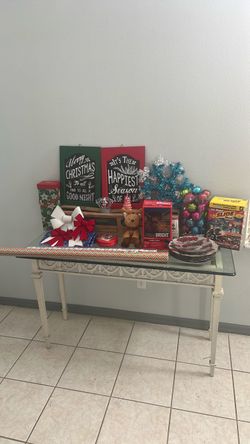 Christmas Holiday Decoration Bundle Lot