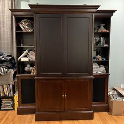 Watergate Hotel Antique Furniture 