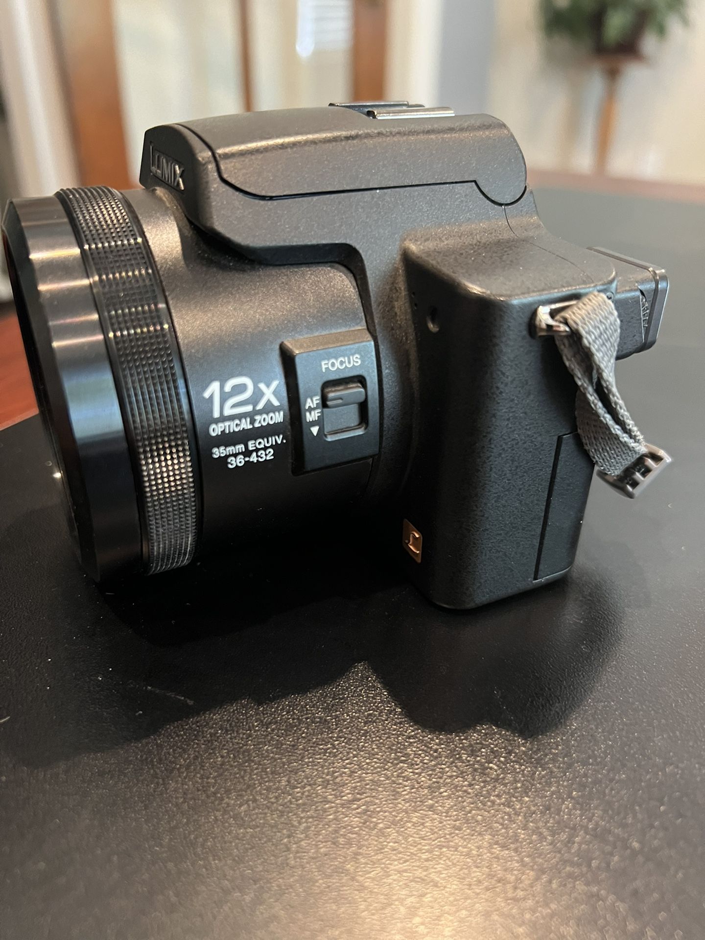 デジタルカメラ 474. Panasonic LUMIX DMC-FZ20 Panasonic Lumix DMC-FZ20 Review: Digital Photography Review