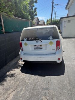 2013 Toyota Scion xB