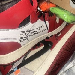 Jordan 1's Chicago off white